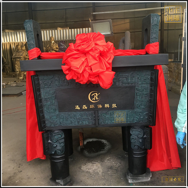 企業(yè)銅鼎鑄造加工廠(chǎng).jpg 企業(yè)銅鼎鑄造加工廠(chǎng).jpg
